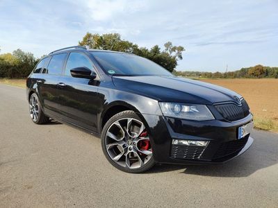 gebraucht Skoda Octavia OctaviaCombi 2.0 TDI (Green tec) DSG RS