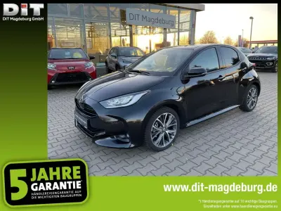 Occasion Toyota Yaris Hybrid Style 131 ch (96 kW) 2024 Noir Berline