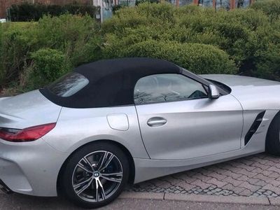 gebraucht BMW Z4 M40i, 32000 km, Neupreis 72000 €, HUD, Kamera, uvm.