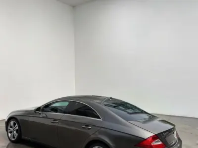 Gebraucht Mercedes CLS350 224 PS (164 kW) 2010 Grau Coupé