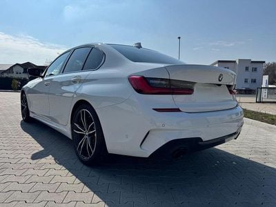 Gebraucht BMW 330 M Sport 265 PS (194 kW) 2020 Weiß Limousine