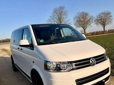 Gebraucht VW Multivan Highline 179 PS (131 kW) 2013 Van / Kleinbus