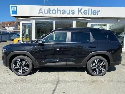 Neu KGM Torres EVX 152 kW (207 PS) 2026 Schwarz SUV