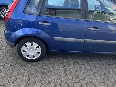 Gebraucht 2006 Ford Fiesta Limousine | 1.399 €