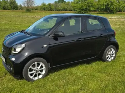 Gebraucht Smart ForFour Passion 90 PS (66 kW) 2016 Schwarz Kleinwagen