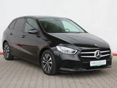 Gebraucht Mercedes B160 109 PS (80 kW) 2021 Schwarz Van / Kleinbus