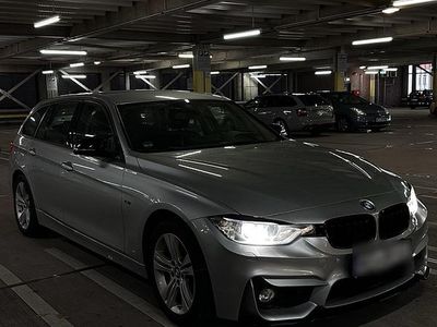 Gebraucht BMW 320 Sport Line 190 PS (139 kW) 2015 Grau Kombi