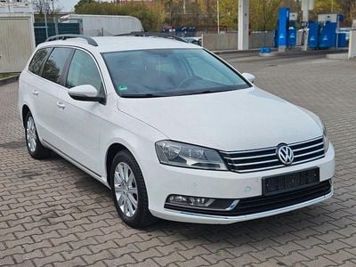 Second-hand VW Passat Comfortline 150 CP (110 kW) 2012 Alb Break