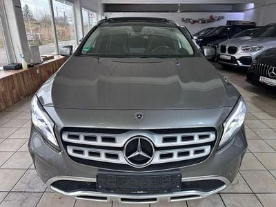 Gebraucht Mercedes GLA180 122 PS (89 kW) 2018 Mountaingrau SUV