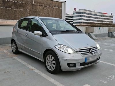 Usata Mercedes A150 Elegance 95 CV (69 kW) 2005 Argento Utilitaria