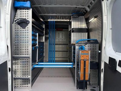 Gebraucht Peugeot Boxer Premium 140 PS (102 kW) 2020 Weiß Van