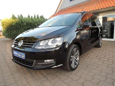 Gebraucht VW Sharan Highline 184 PS (135 kW) 2016 Lc 9x deep black pearl Van / Kleinbus