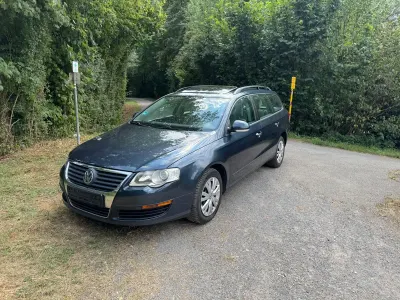 Gebraucht VW Passat Trendline 150 PS (110 kW) 2005 Blau Kombi