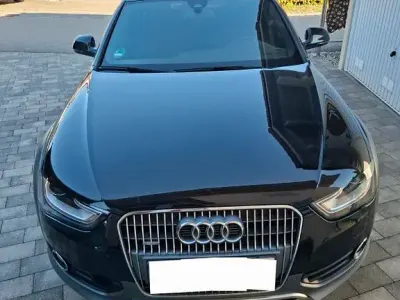Gebraucht Audi A4 Allroad Sport 177 PS (130 kW) 2012 Schwarz Kombi