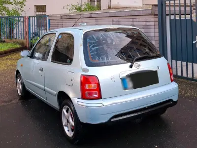 Gebraucht Nissan Micra 60 PS (44 kW) 2001 Violet Kleinwagen