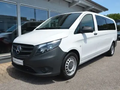Używany Mercedes Vito 102 KM (75 kW) 2020 Biały Van