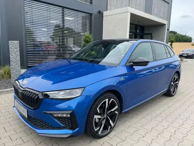 Gebraucht Skoda Scala Monte Carlo 150 PS (110 kW) 2025 Raceblau metallic Kleinwagen