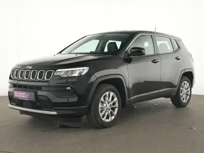 Occasion Jeep Compass Altitude 131 ch (96 kW) 2024 Noir SUV