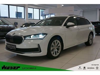 Gebraucht Skoda Superb Selection 204 PS (150 kW) 2024 Kristallweiß uni Kombi