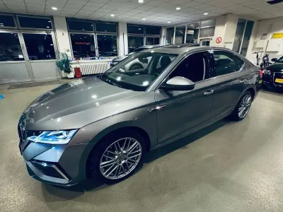 Gebraucht Skoda Octavia 150 PS (110 kW) 2025 Grau Kombi