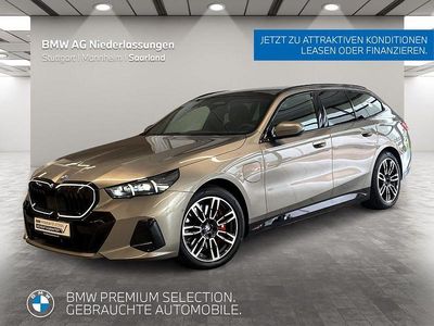 Usata BMW 550e M Sport 489 CV (359 kW) 2025 Grigio Station wagon