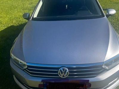 Gebraucht VW Passat Comfortline 150 PS (110 kW) 2018 Silber Kombi