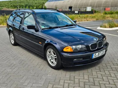 Gebraucht BMW 318 118 PS (86 kW) 2000 Blau Kombi