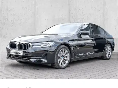 Używany BMW 520 Shadowline 184 KM (135 kW) 2022 Czarny Sedan/Limuzyna