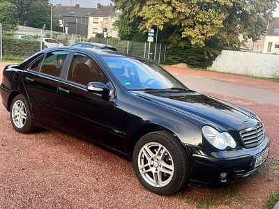 Mercedes C200