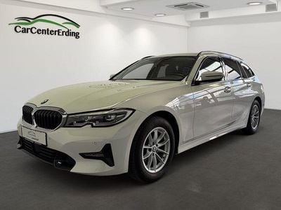 Gebraucht BMW 320 Sport Line 190 PS (139 kW) 2021 Weiß Limousine