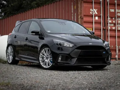 Gebraucht Ford Focus RS 349 PS (256 kW) 2017 Schwarz Limousine