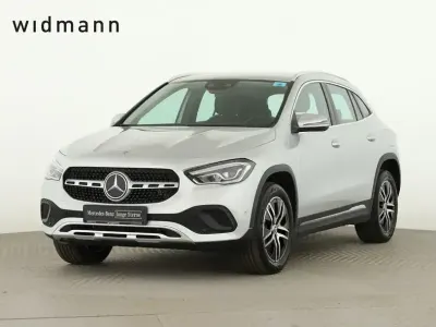 Gebraucht Mercedes GLA250 Progressive 218 PS (160 kW) 2022 Silber SUV