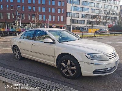 VW Phaeton