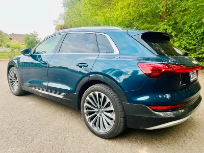 Używany Audi e-tron Advanced Plus 300 kW (408 KM) 2019 SUV