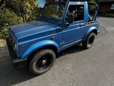 Suzuki Samurai