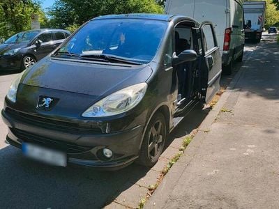 Peugeot 1007