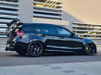 BMW 123