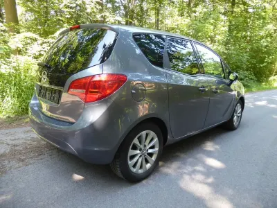 Gebraucht Opel Meriva Active 140 PS (102 kW) 2017 Grau Van / Kleinbus