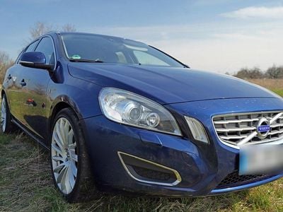 Gebraucht Volvo V60 Ocean Race 115 PS (84 kW) 2012 Blau Kombi