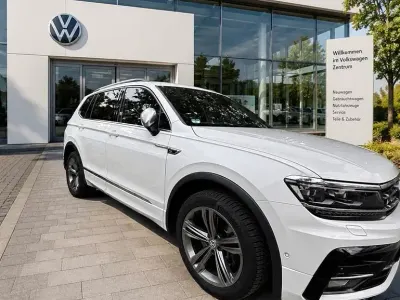 Gebraucht VW Tiguan Allspace R 200 PS (147 kW) 2021 Weiß SUV