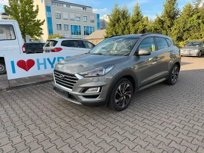 Gebraucht Hyundai Tucson 185 PS (136 kW) 2019 Grau SUV