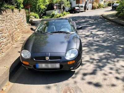MG F