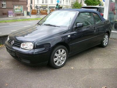 Gebraucht VW Golf Cabriolet 116 PS (85 kW) 2002 Dunkelblau Cabrio