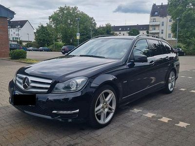 Schwarz Gebraucht 2012 Mercedes C250 AMG Kombi | 12.500 € (Fairer Preis)