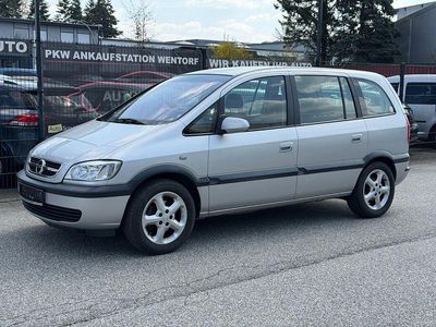 Second-hand Opel Zafira 125 CP (91 kW) 2004 Argintiu Monovolum