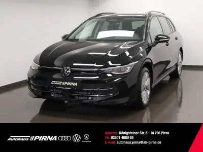Gebraucht VW Golf VIII 150 PS (110 kW) 2026 Schwarz Kombi
