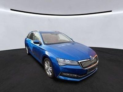 Gebraucht Skoda Superb Ambition 218 PS (160 kW) 2021 Blau Kombi