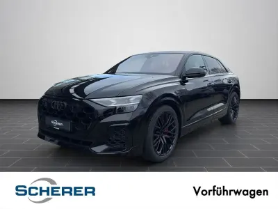 Gebraucht Audi Q8 Business 489 PS (359 kW) 2026 Mythosschwarz metallic SUV