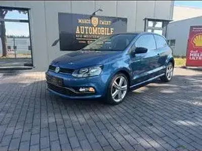 Gebraucht VW Polo Highline 90 PS (66 kW) 2017 Blau Kleinwagen