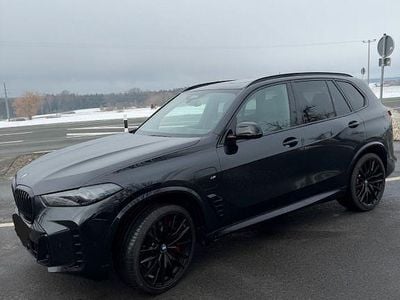 Gebraucht BMW X5 Sport Line 489 PS (359 kW) 2025 Schwarz SUV